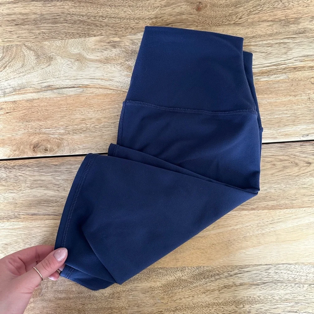 Alo High-Waist Biker Short, True navy, XS - Picture 2 of 6